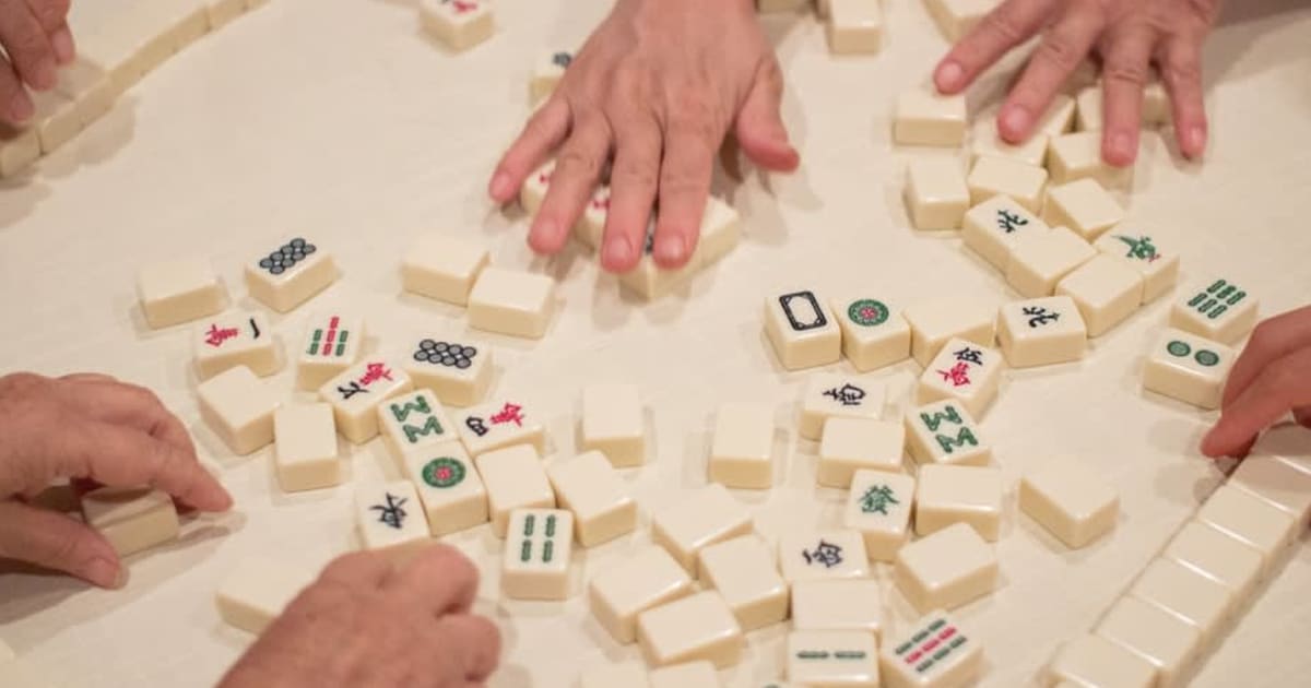 Historia e shkurtër e Mahjong dhe si ta luani atë